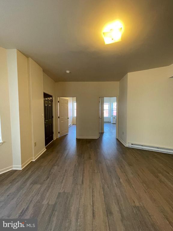 Foto del edificio - 255 S Potomac St