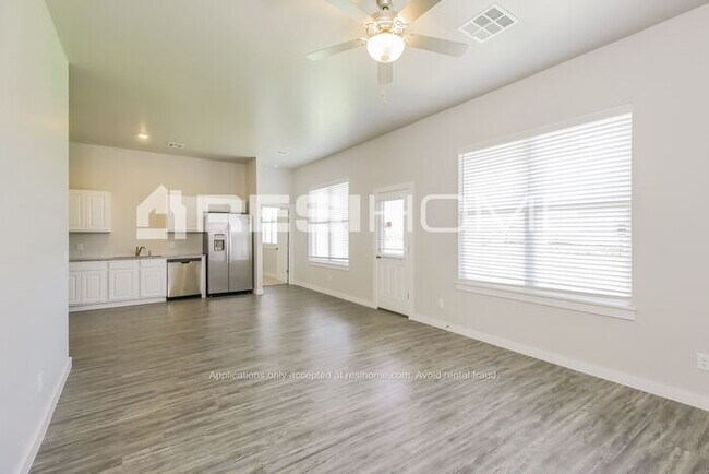 Building Photo - 8042 Brighton Ave