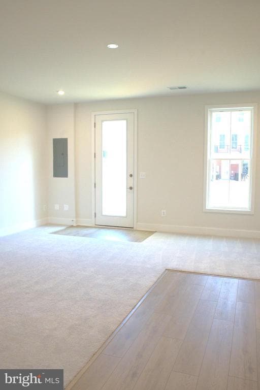 Building Photo - 129 Heyford Dr