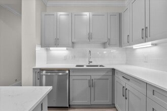 Building Photo - 540 Hobbs Rd