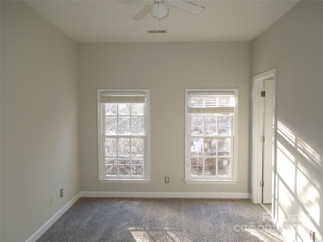 Building Photo - 13936 Cinnabar Pl