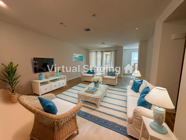 Sala de estar preparada - 1543 Redbud Way
