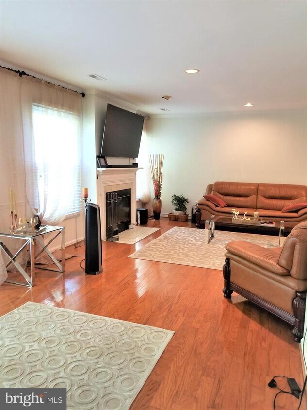 5 Gaylord Ct, Newtown, PA 18940 Townhome Rentals in Newtown PA