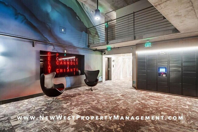 Building Photo - Spectacular Little Italy Loft at Doma, 2 Parking Spaces! Small Pet OK!