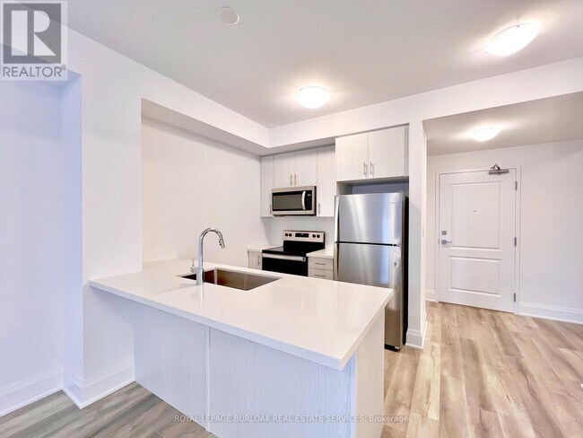 Photo du bâtiment - 470-470 Dundas St E