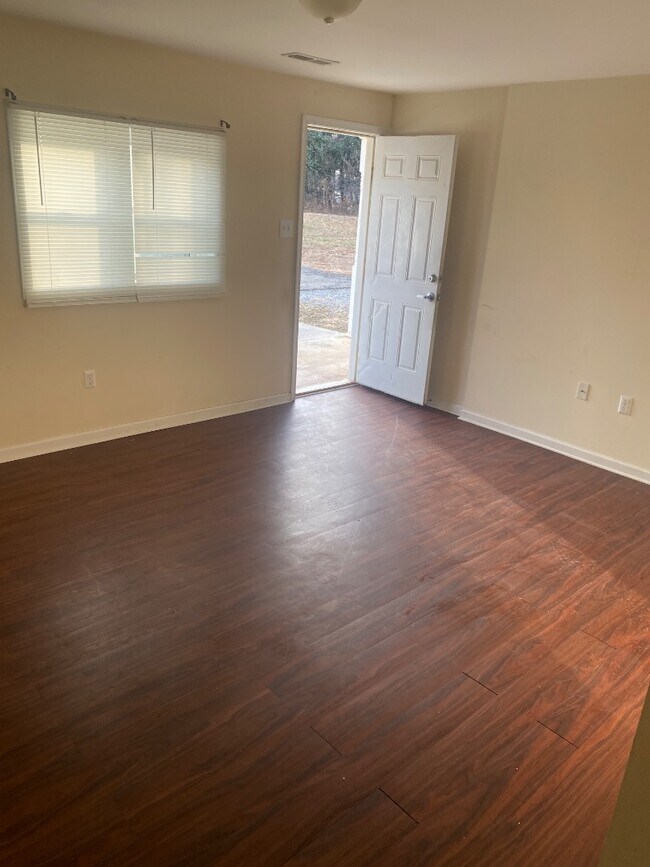 Photo - 1810 Ozone Ct Apartment