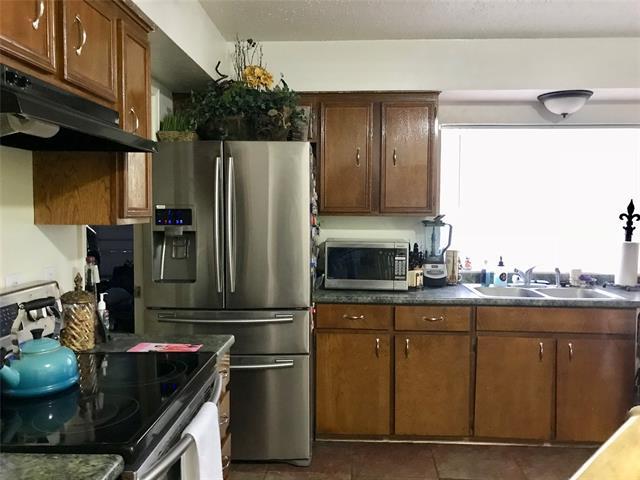 Building Photo - 1057 Sunset Cir