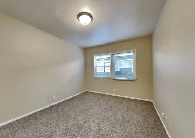 Building Photo - 2137 Little Brook Ln