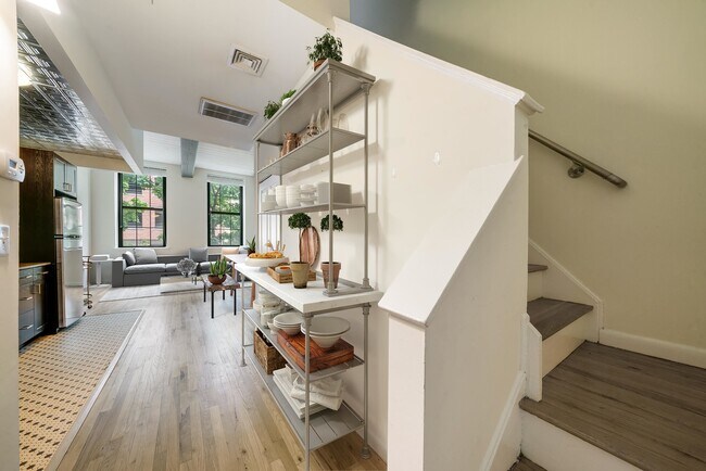 Foto del edificio - 300 Grand St