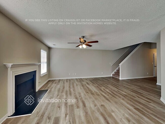 Foto del edificio - 3504 Devon Chase Rd