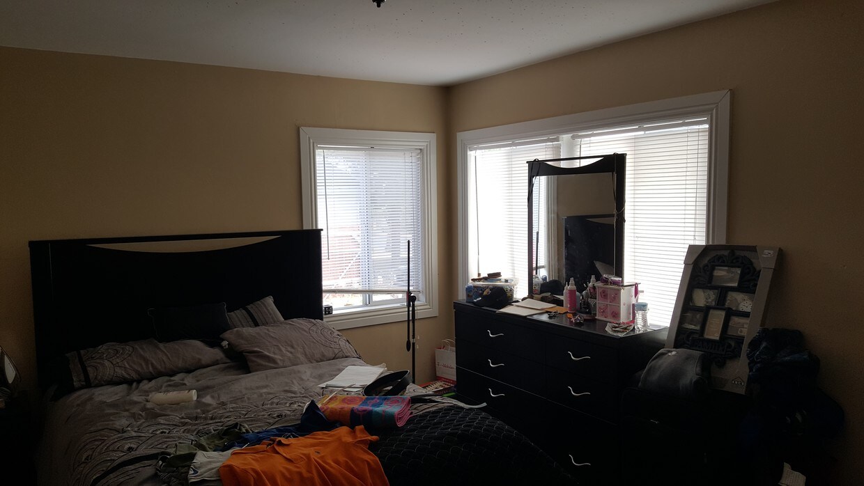 2 habitaciones, habitación 1 - 429 N 15th St