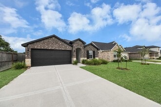 Building Photo - 1618 Westway Dr