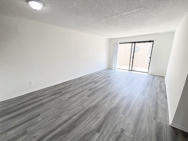 Building Photo - 819 Redondo Ave