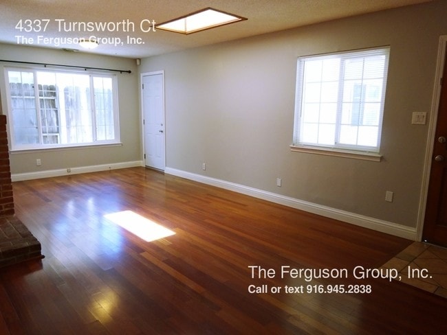 Building Photo - 4337 Turnsworth Ct