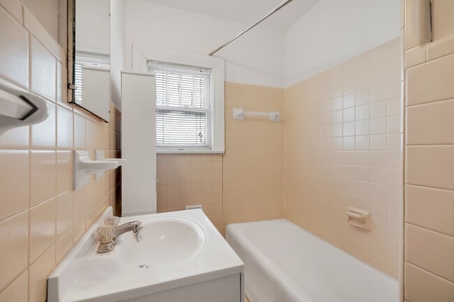 Interior Photo - Skyline