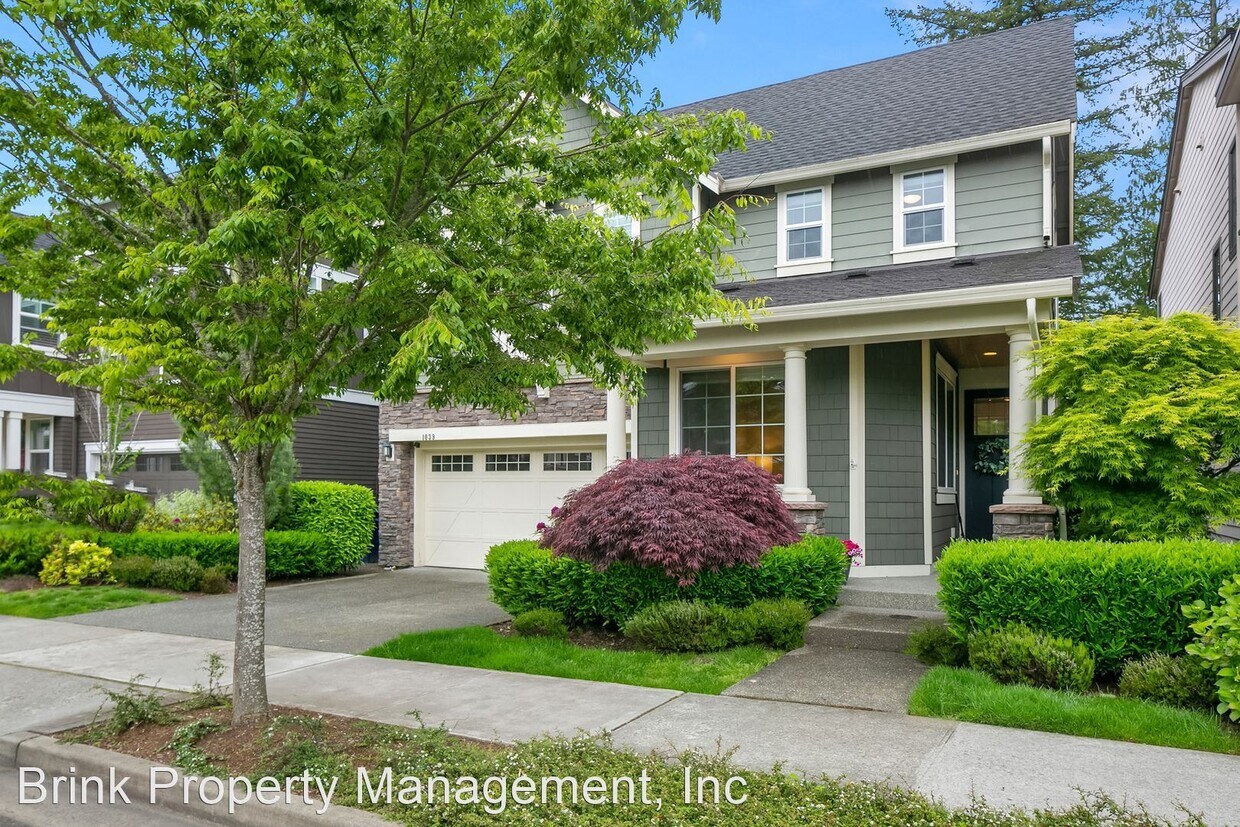 Primary Photo - 5 br, 3.5 bath House - 1039 Pine Crest Cir...