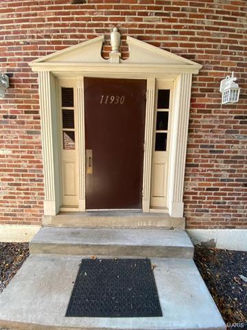 Building Photo - 11930 Gravois Rd