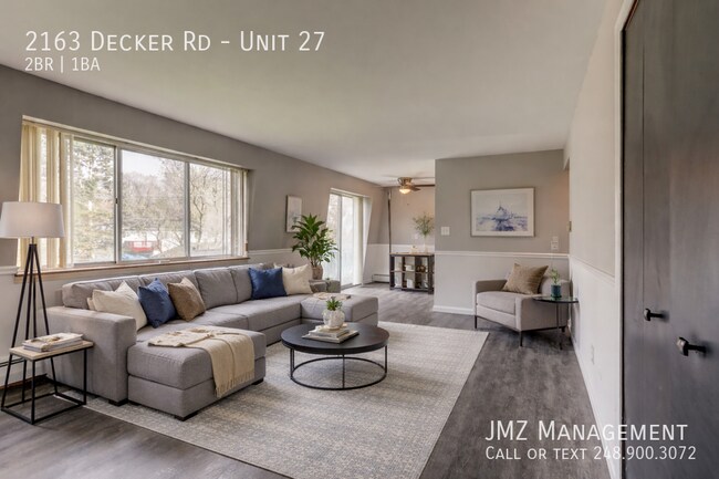 Foto del edificio - 2163 Decker Rd