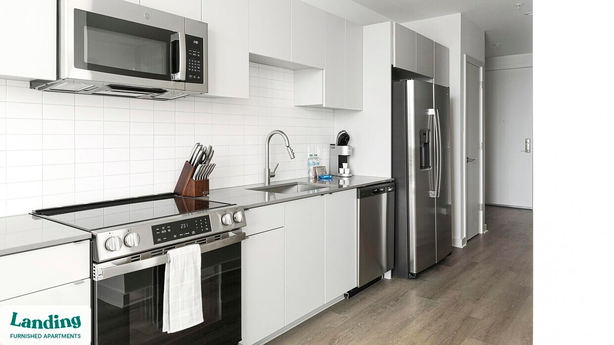 Primary Photo - 620 Foster St