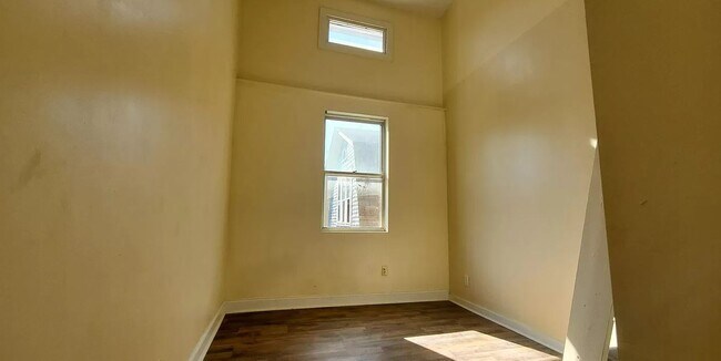 Foto del edificio - 2315 Chickasaw St