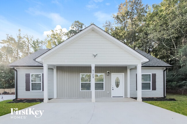 Building Photo - 5109 Tuckaseegee Rd