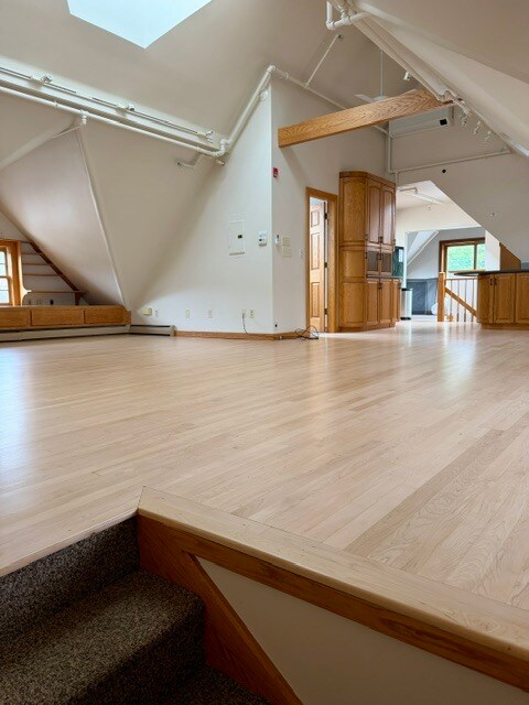 Sala de estar - 264 N Pleasant St