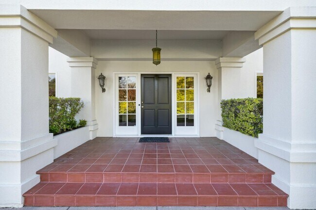 Foto del edificio - 715 Brewer Dr