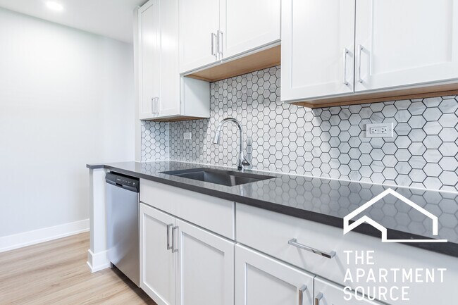 Foto del edificio - 503 W Aldine Ave