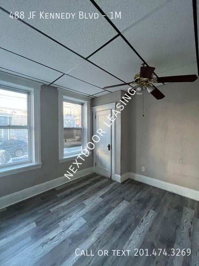 Building Photo - 488 John F. Kennedy Blvd