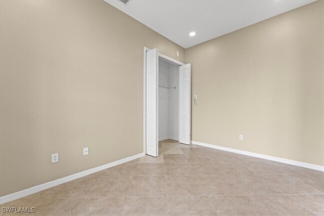 Foto del edificio - 4045 24th Ave NE