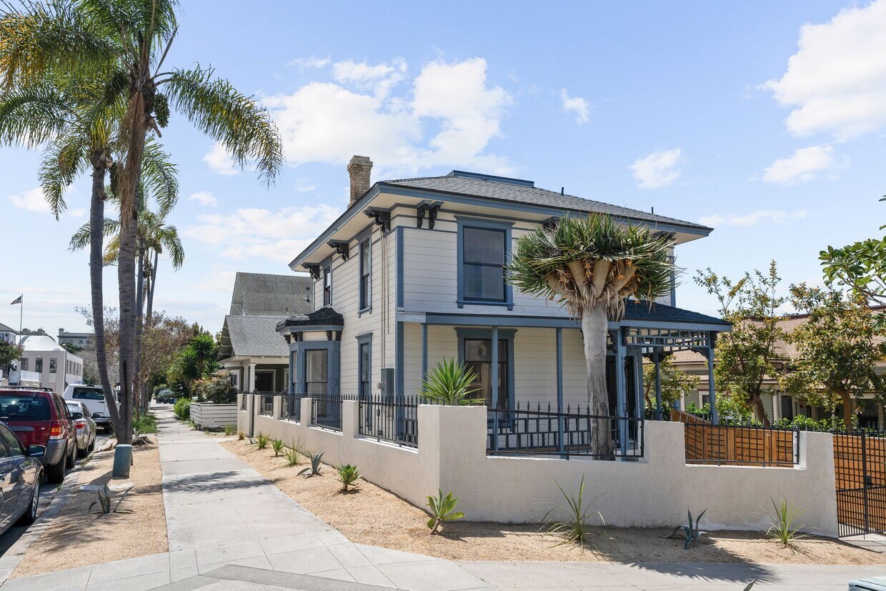 Primary Photo - 2227 C St