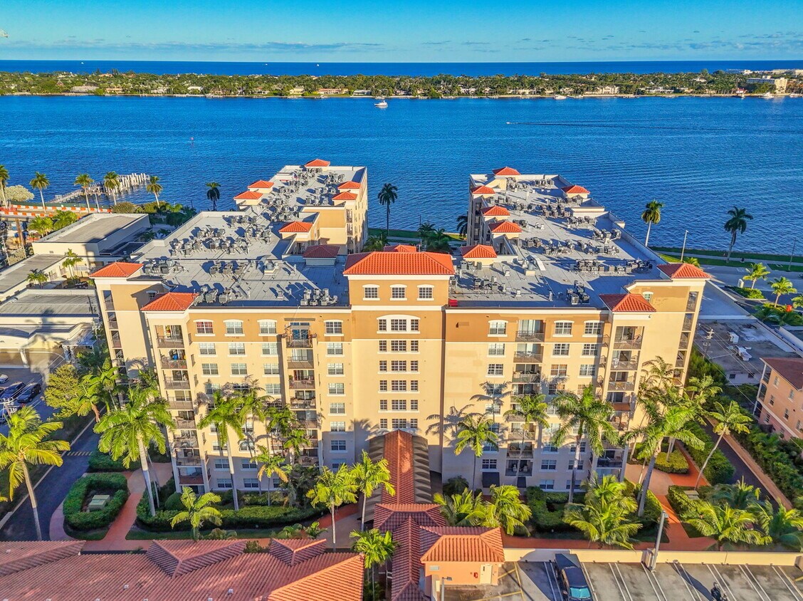 Foto principal - 1801 N Flagler Dr