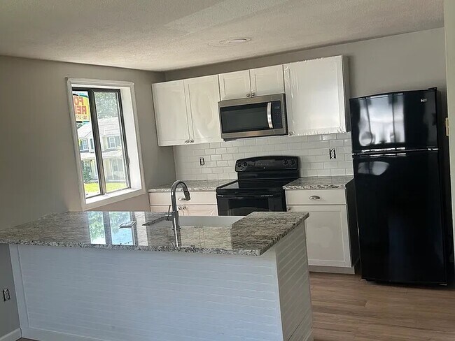 Foto del edificio - 46 Naples Rd