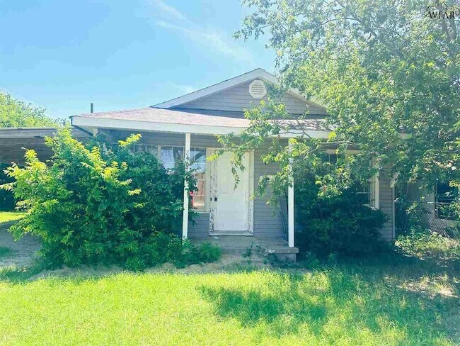 Foto del edificio - 2407 Carrigan Ave