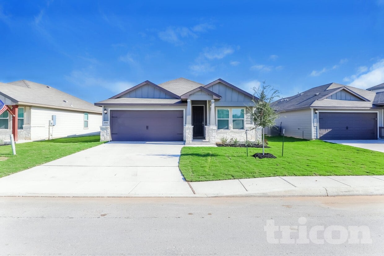 Foto principal - 13542 Paxton Blvd