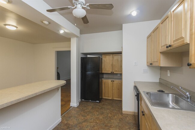 Building Photo - 3 br, 1 bath Apartment - 5220 Church Rd