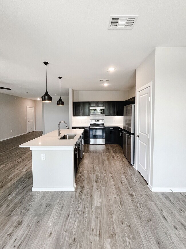 Foto del edificio - 305 W Fm 1187