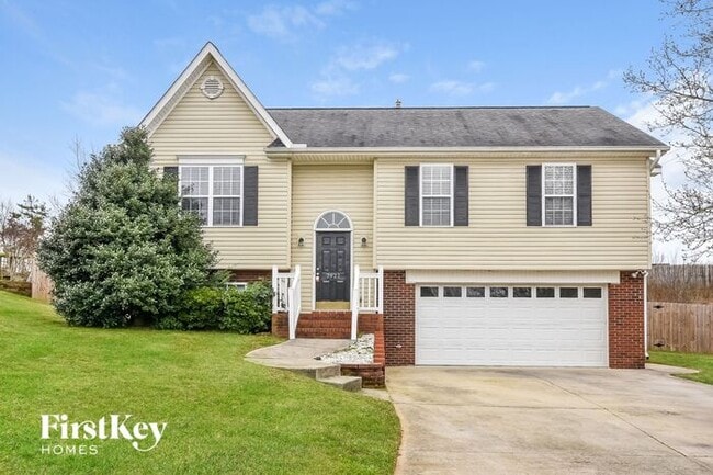 Building Photo - 7921 Woodpark Dr