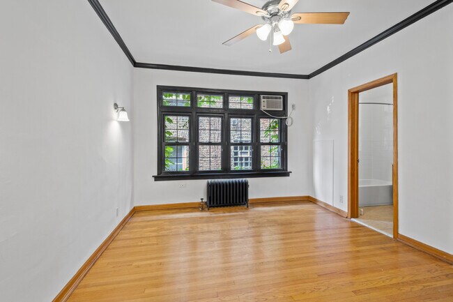 Foto del edificio - 1127 W Farwell Ave