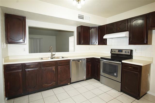Foto del edificio - 2411 Brookdale Dr