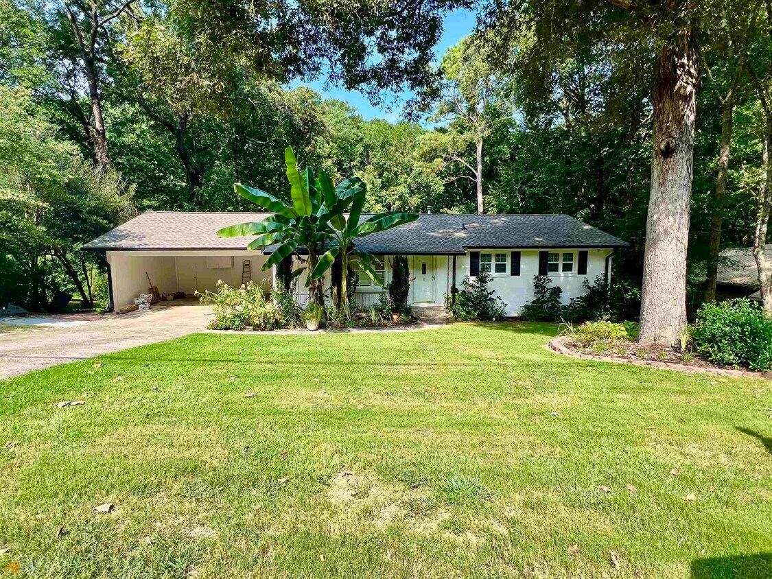 Foto principal - 225 Holmes Ave