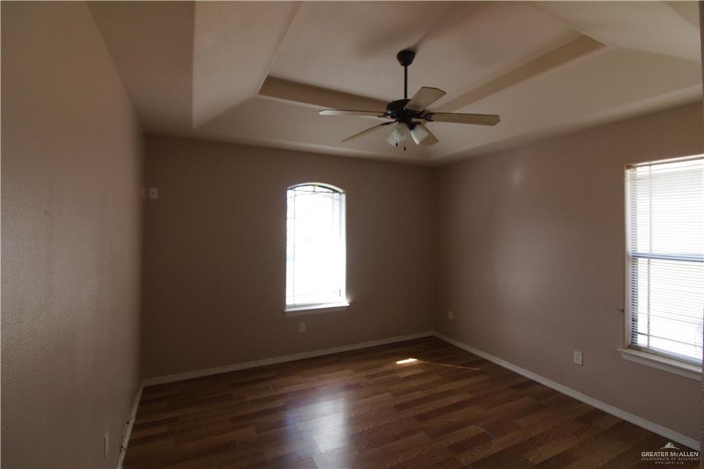 Building Photo - 2805 Delta Dr