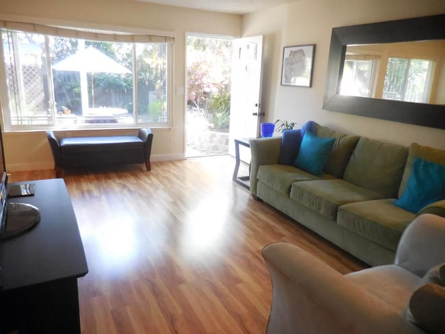 Foto del edificio - 1161 Woodrow St