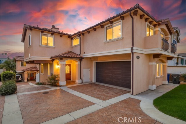 Foto principal - 1902 Marshallfield Ln