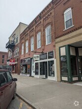 Building Photo - 118-120 E Morrison St