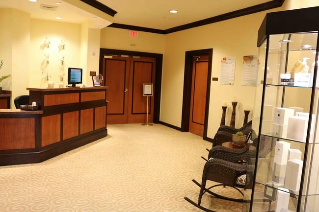 Building Photo - 600 W Las Olas Blvd