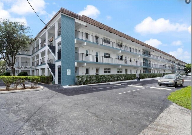 Foto del edificio - 1501 S Ocean Blvd