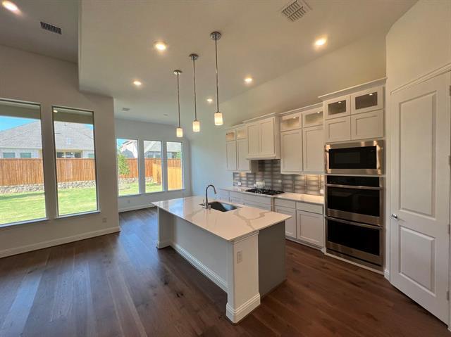 Foto del edificio - 327 Driftwood Ln