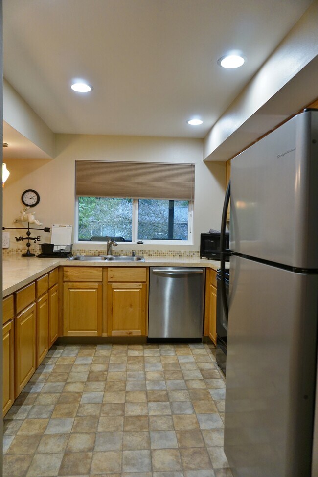 Foto del edificio - 7325 NE 141st St