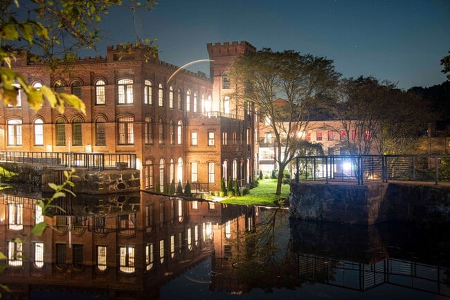 Building Photo - The Mill